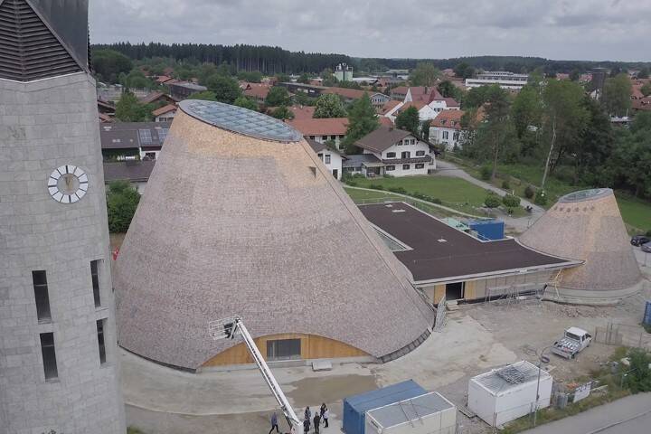 p_0Ökologisch: Spektakuläre neue Kirche aus Holz – Architekt Eberhard Wimmer im Interview